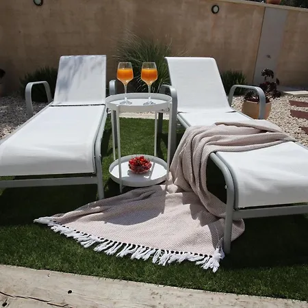 Arm Dalmatia Villa *